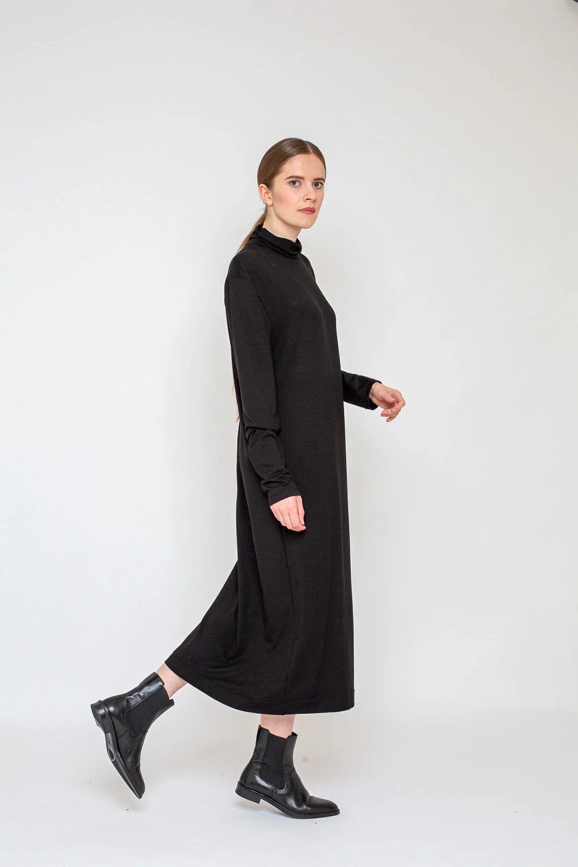Bara Studio Mila Dress and Shirt - Image 5