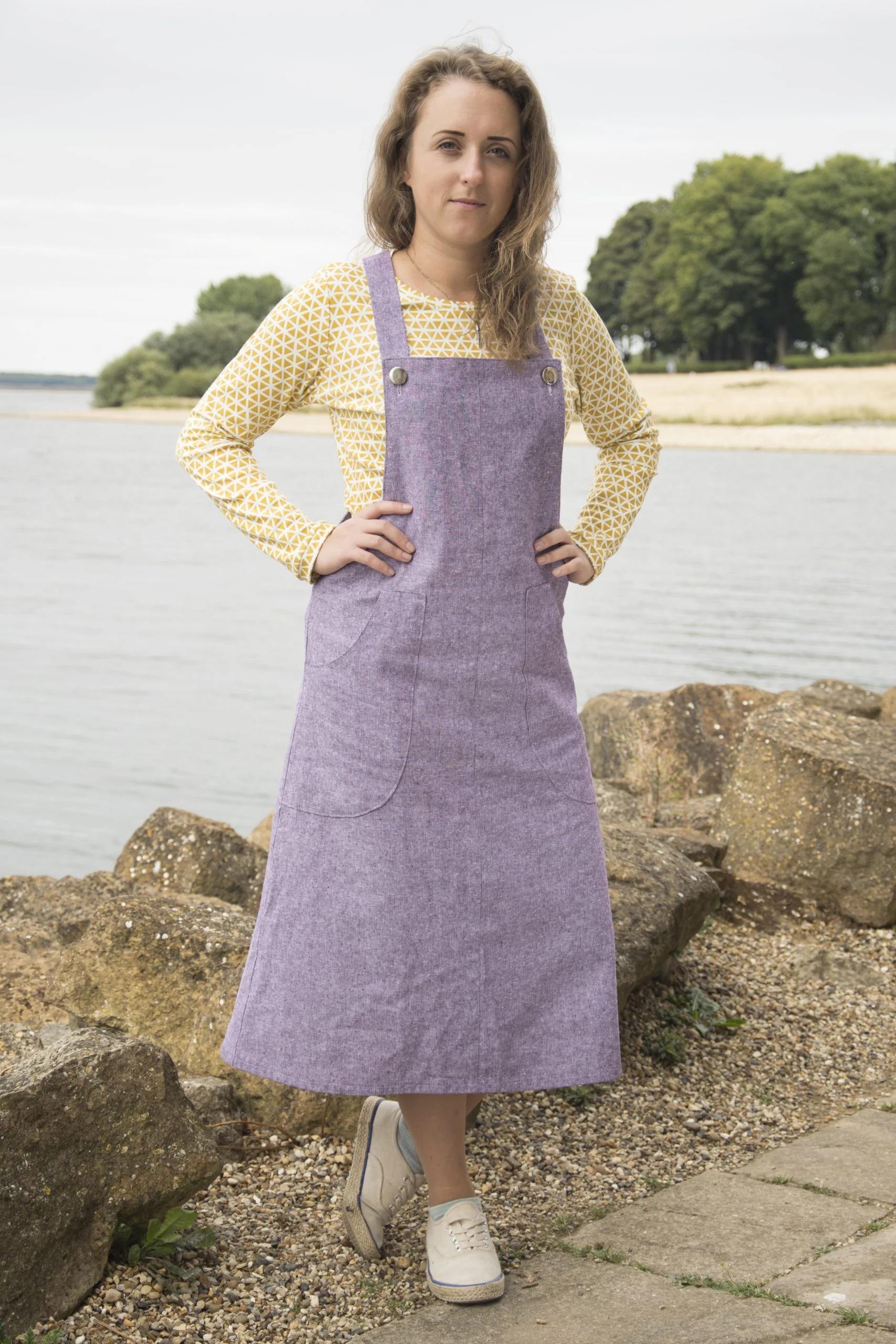 Bobbins and Buttons Emily Dungaree Dress - Image 4
