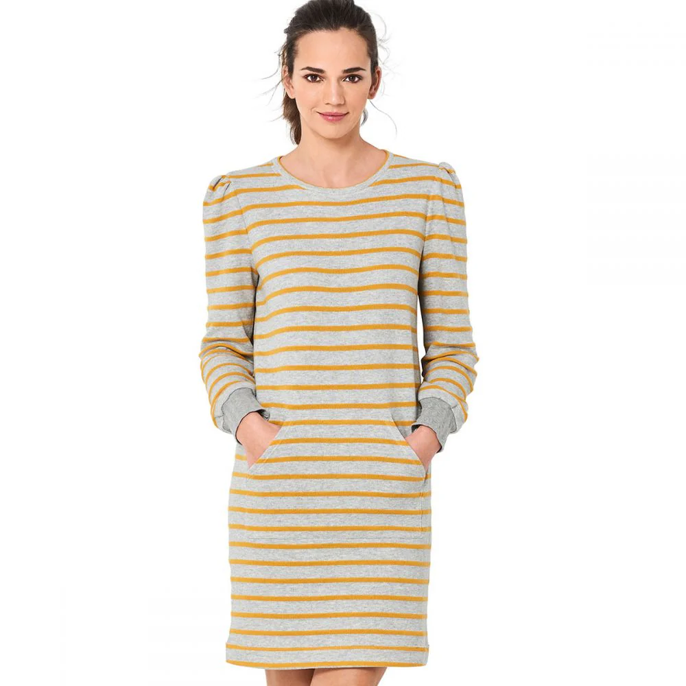 Burda Sweatshirt and Sweater Dress 6109 - Image 4