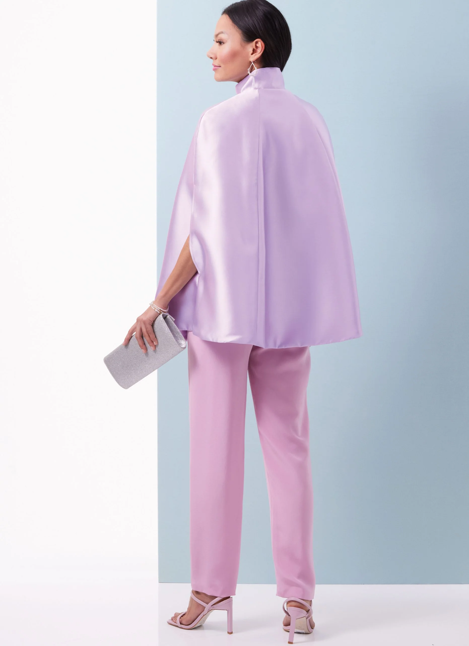 Butterick Cape, Top & Trousers B6978 - Image 8