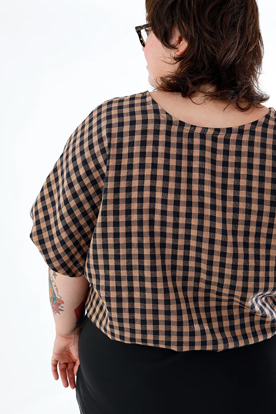 Chalk and Notch Aria Top - Image 17