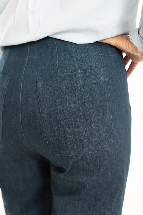 Chalk and Notch Isle Jeans - Image 11