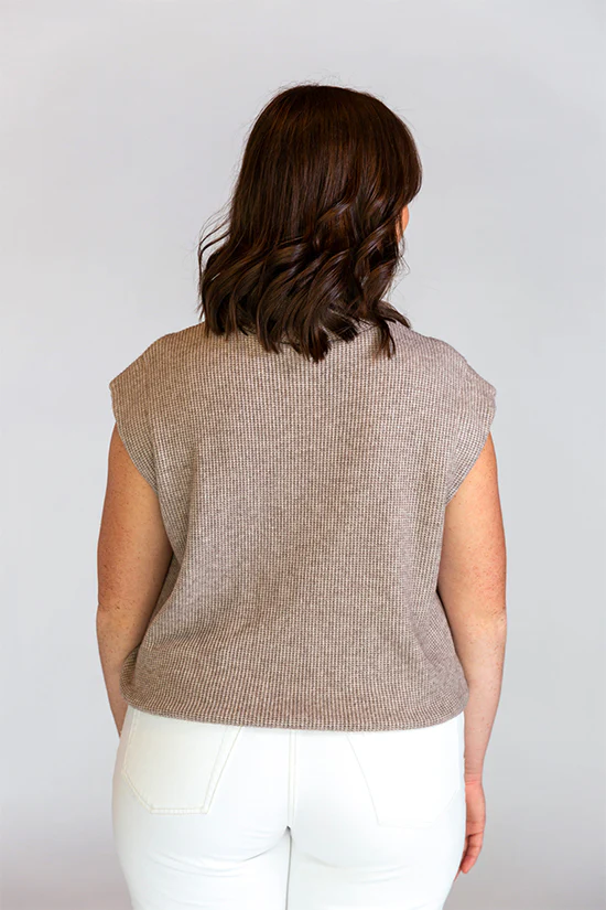 Chalk and Notch Max Tee - Image 13