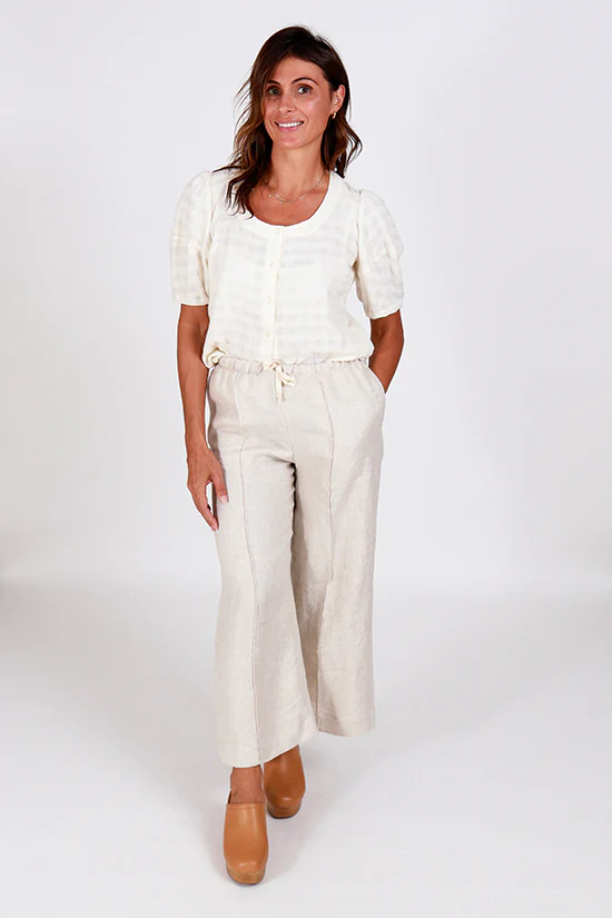 Chalk and Notch Reya Pants and Shorts - Image 19