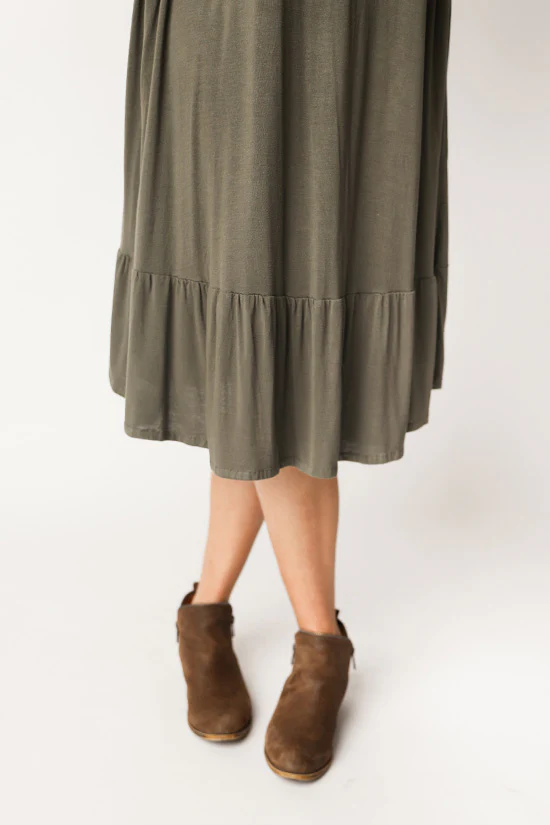 Chalk and Notch Waterfall Raglan Top & Dress - Image 8
