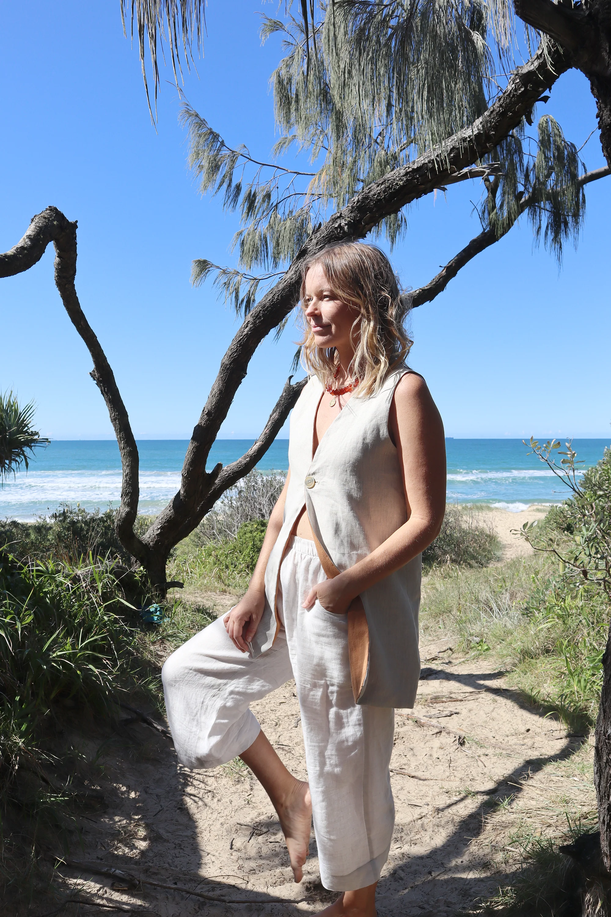Common Stitch Pipit Vest - Image 9