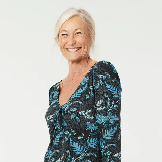 Coralie Bijasson Envie T-shirt and Dress - Image 11