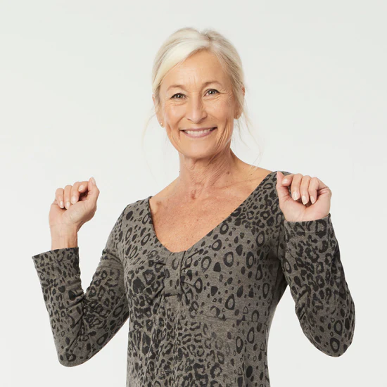 Coralie Bijasson Envie T-shirt and Dress - Image 4