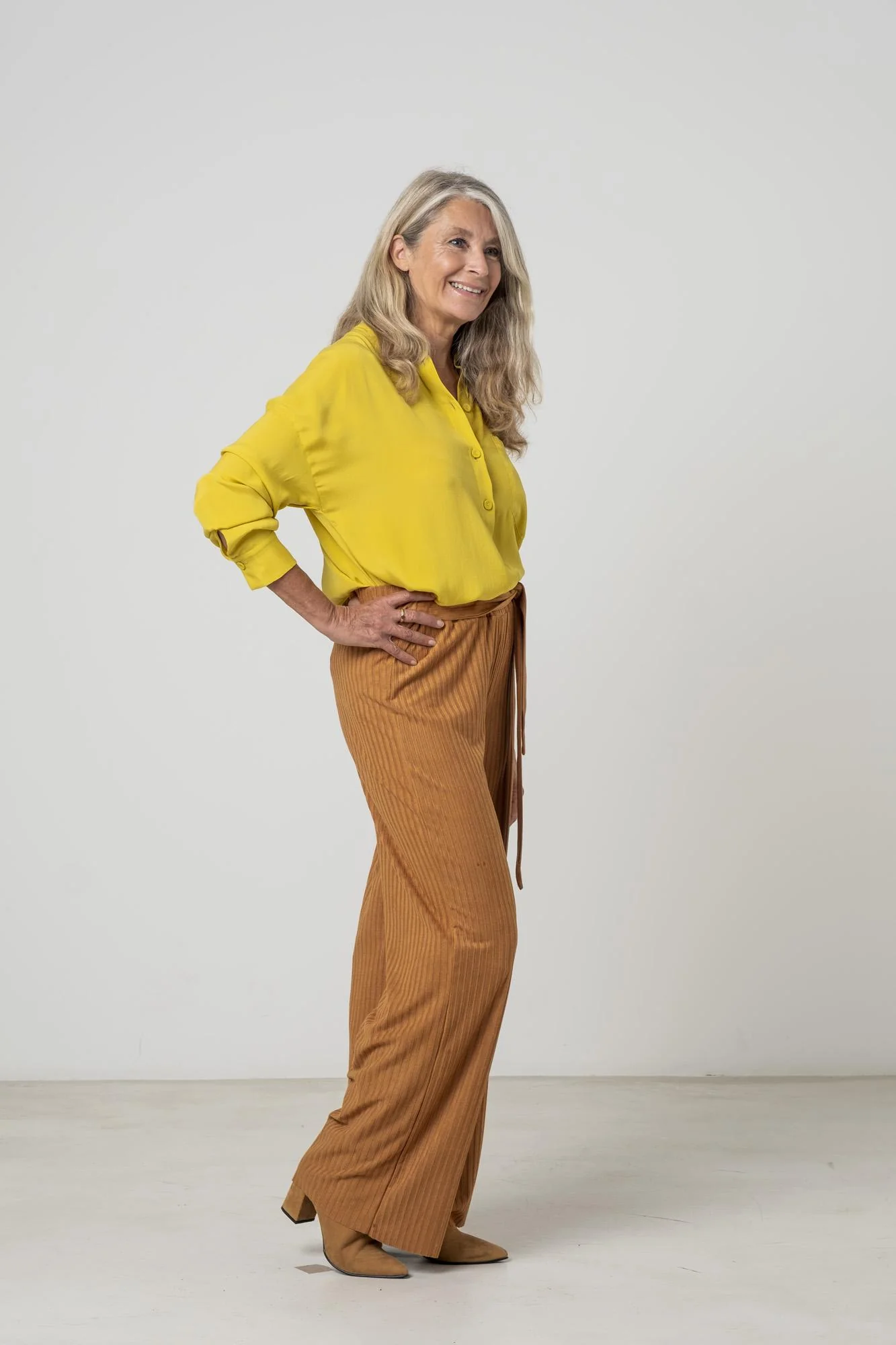 Fibre Mood Benita Trousers - Image 3