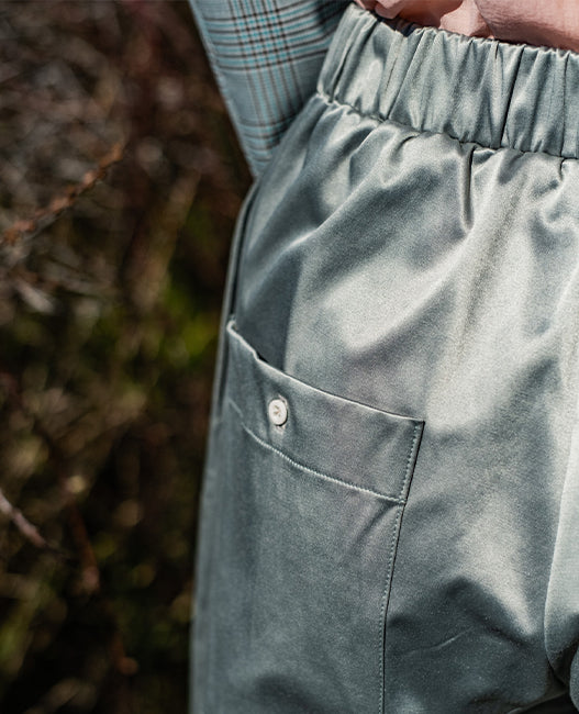 Fibre Mood Raven Trousers - Image 5