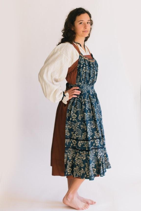 Folkwear 128 Russian Settlers' Dress - Printed copy shop (+£7.00)