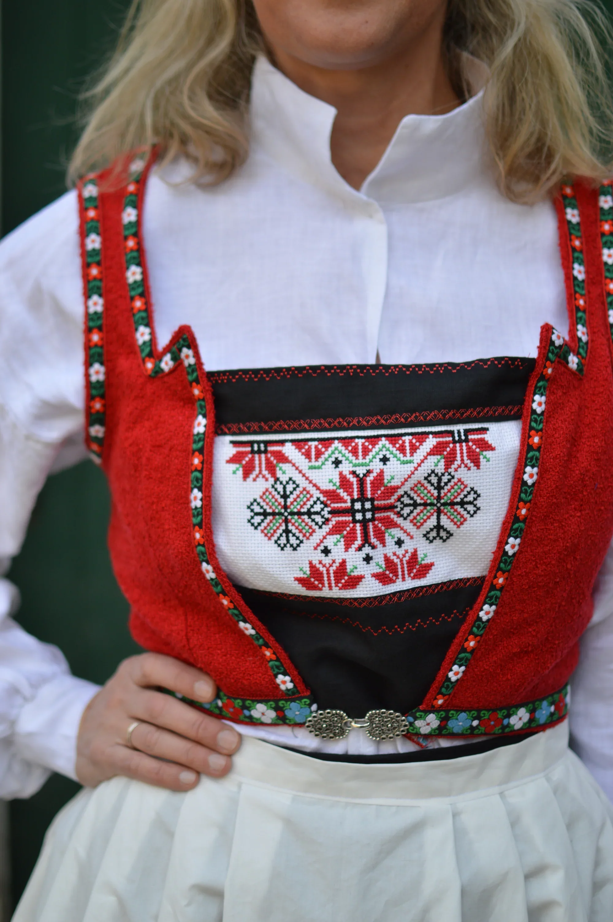 Folkwear 147 Norwegian Bunad - Image 7