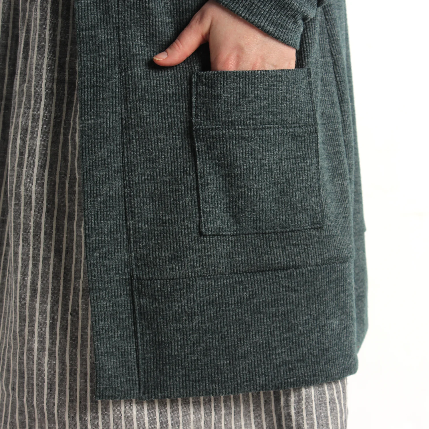 Helen's Closet Blackwood Cardigan - Image 12