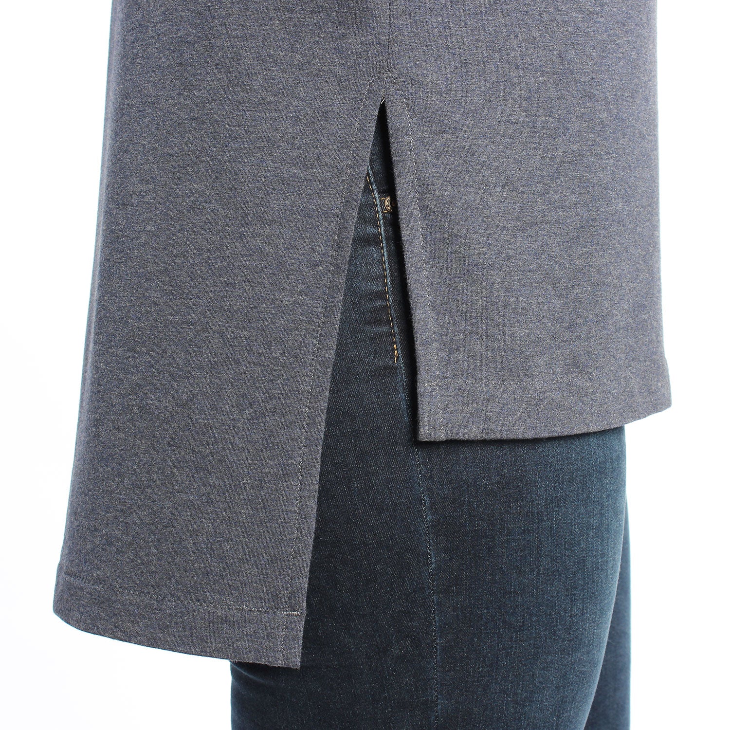 Helen's Closet Elliot Sweater and Tee - Image 14