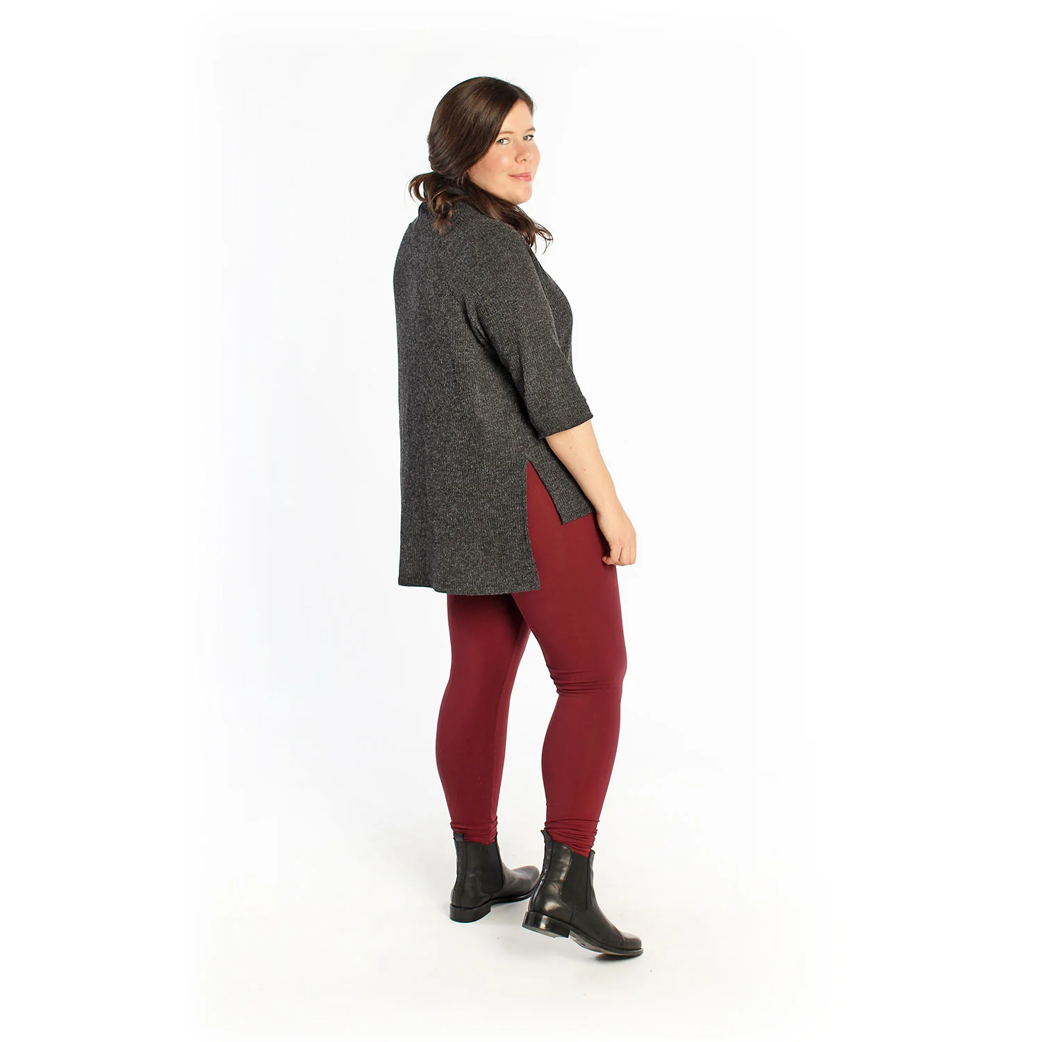 Helen's Closet Elliot Sweater and Tee - Image 17