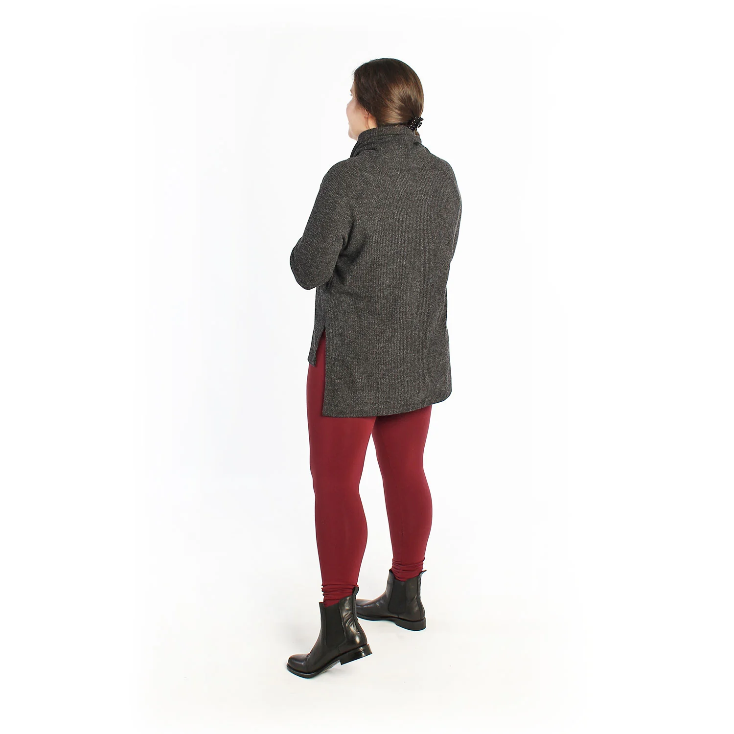 Helen's Closet Elliot Sweater and Tee - Image 18
