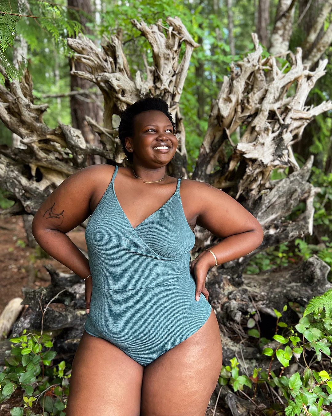 Helen's Closet Sunstar Swimsuit - Image 14
