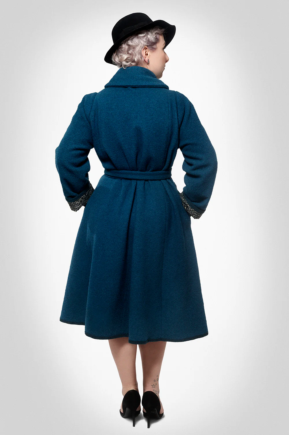 How to Do Fashion No. 4 London Coat - Image 3