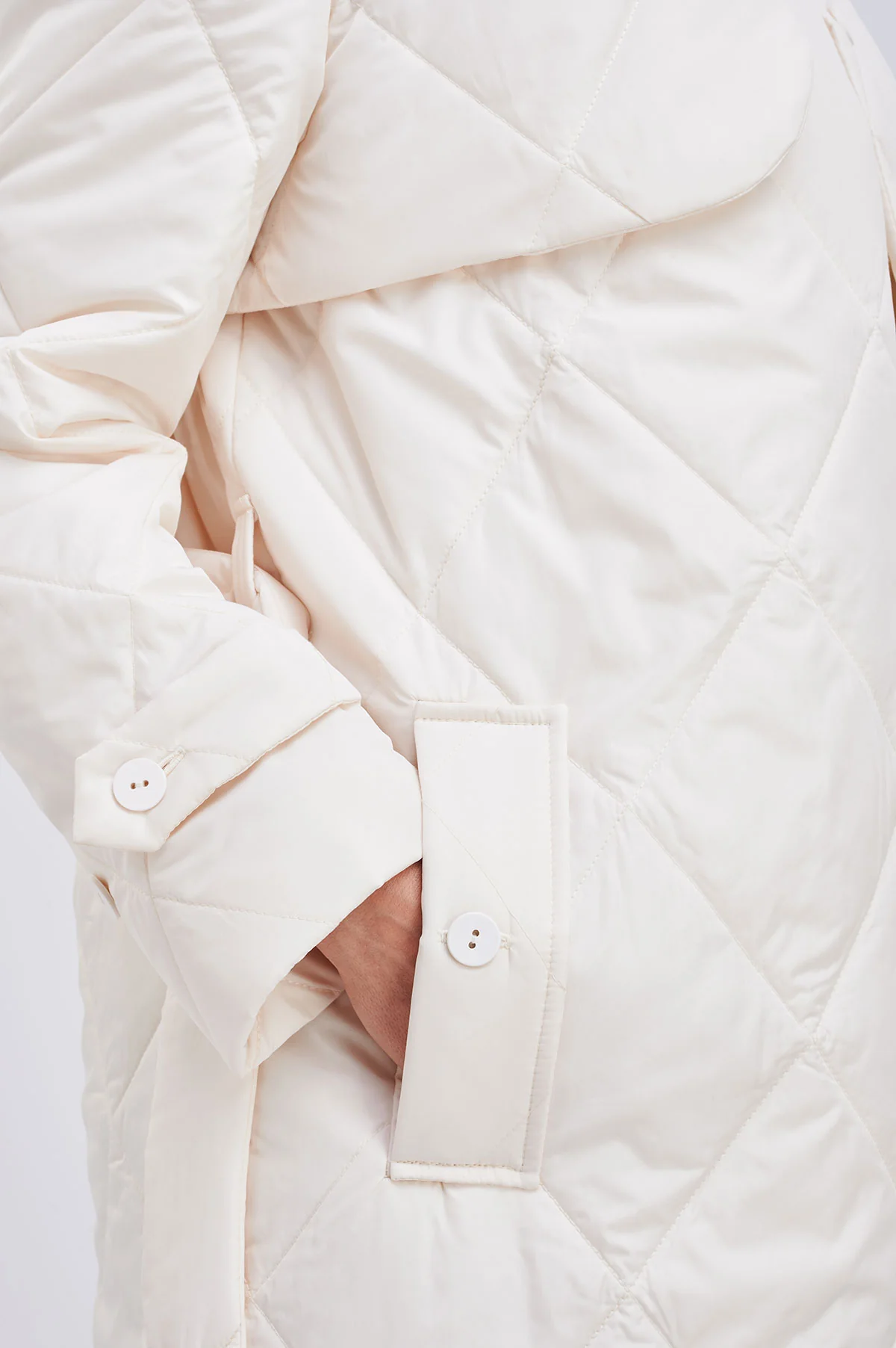 I AM Patterns Bob Trench Coat - Image 21