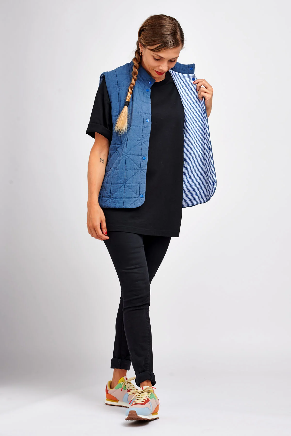 I AM Patterns Hathor Vest - Image 5
