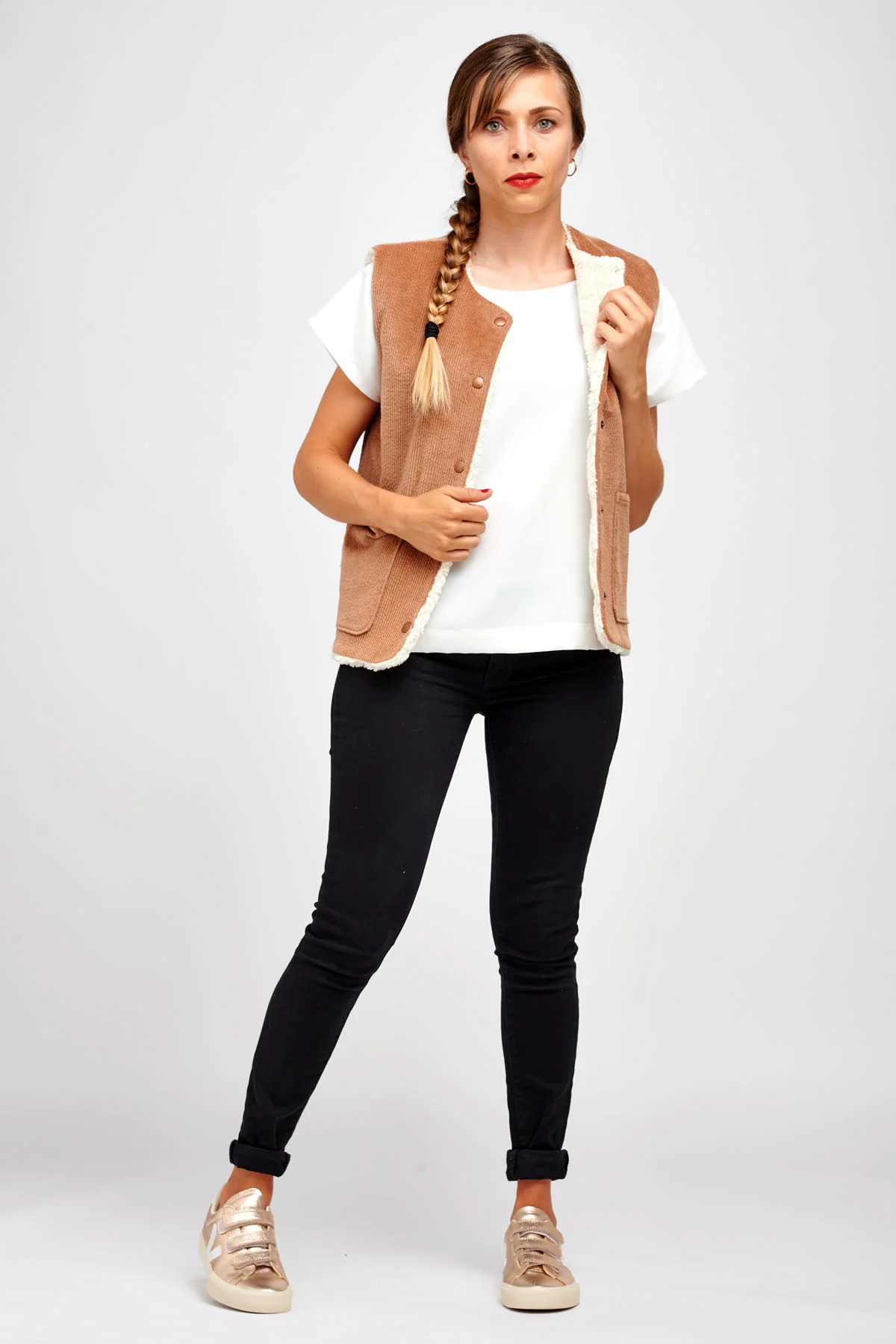 I AM Patterns Hathor Vest - Image 9