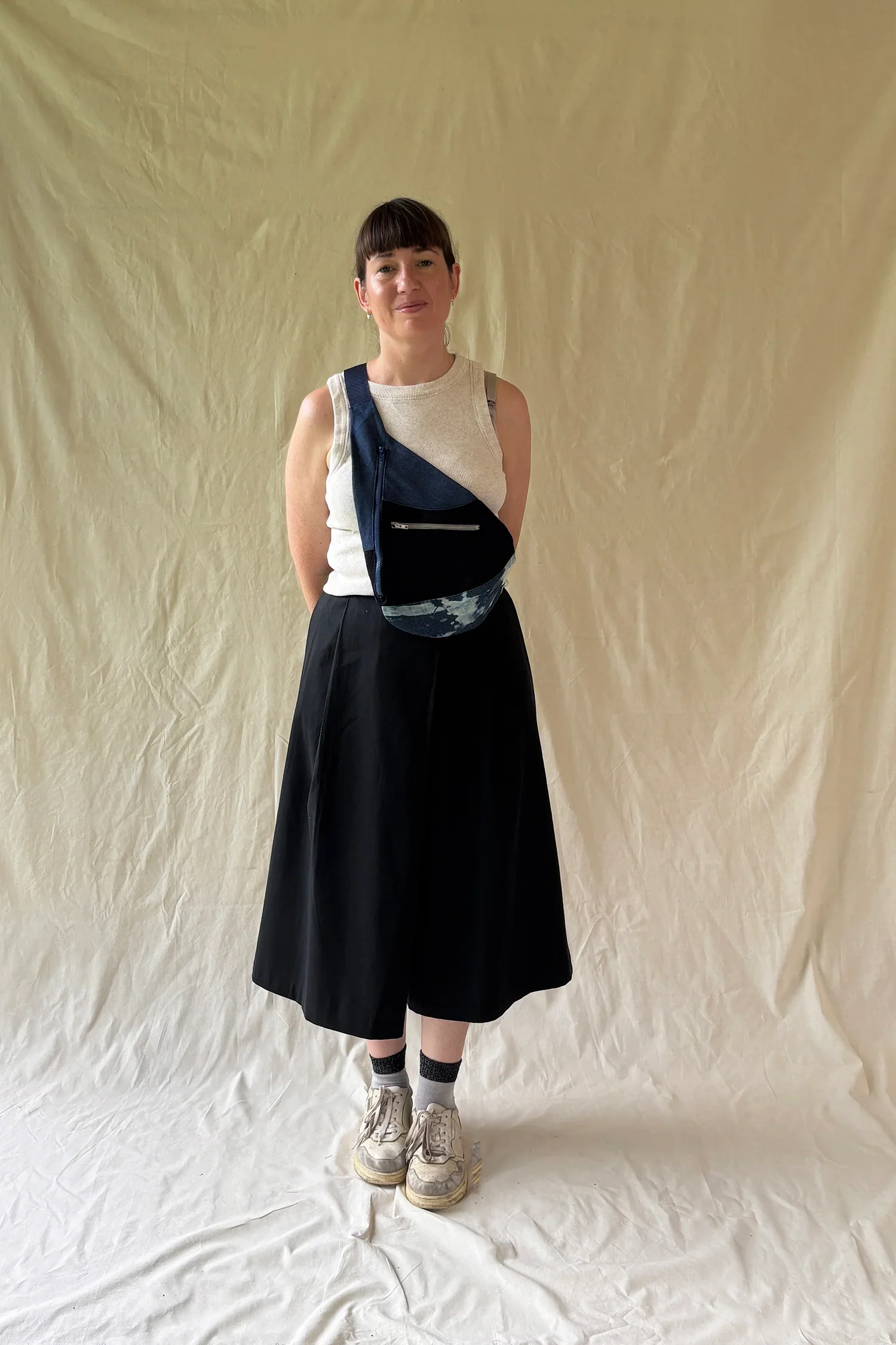 In the Folds Darlow Bag - Image 10