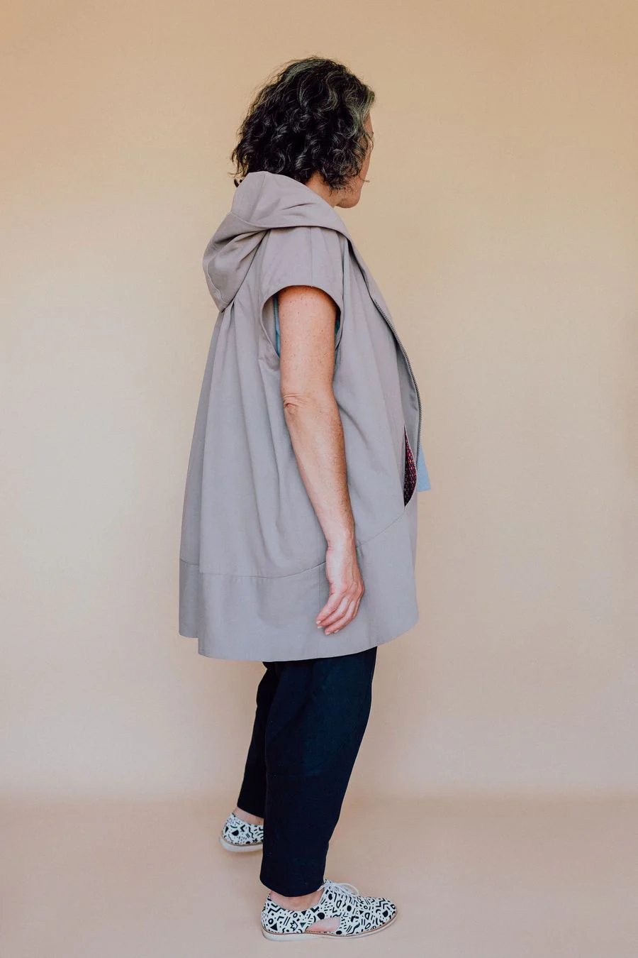 In the Folds Hove Jacket - Image 8