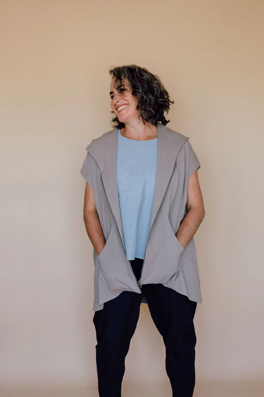 In the Folds Hove Jacket - Image 9