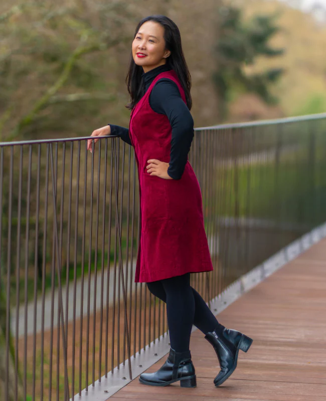 Itch to Stitch Elmstead Pinafore - Image 3