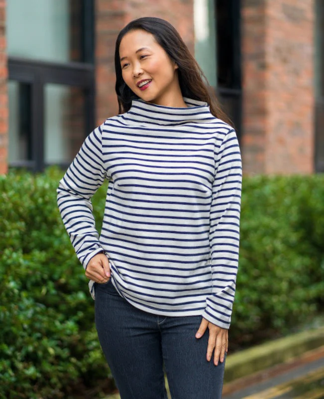 Itch to Stitch Gothenburg Top - Printed copy shop SIZES 16 - 40/C CUP (+£7.00)