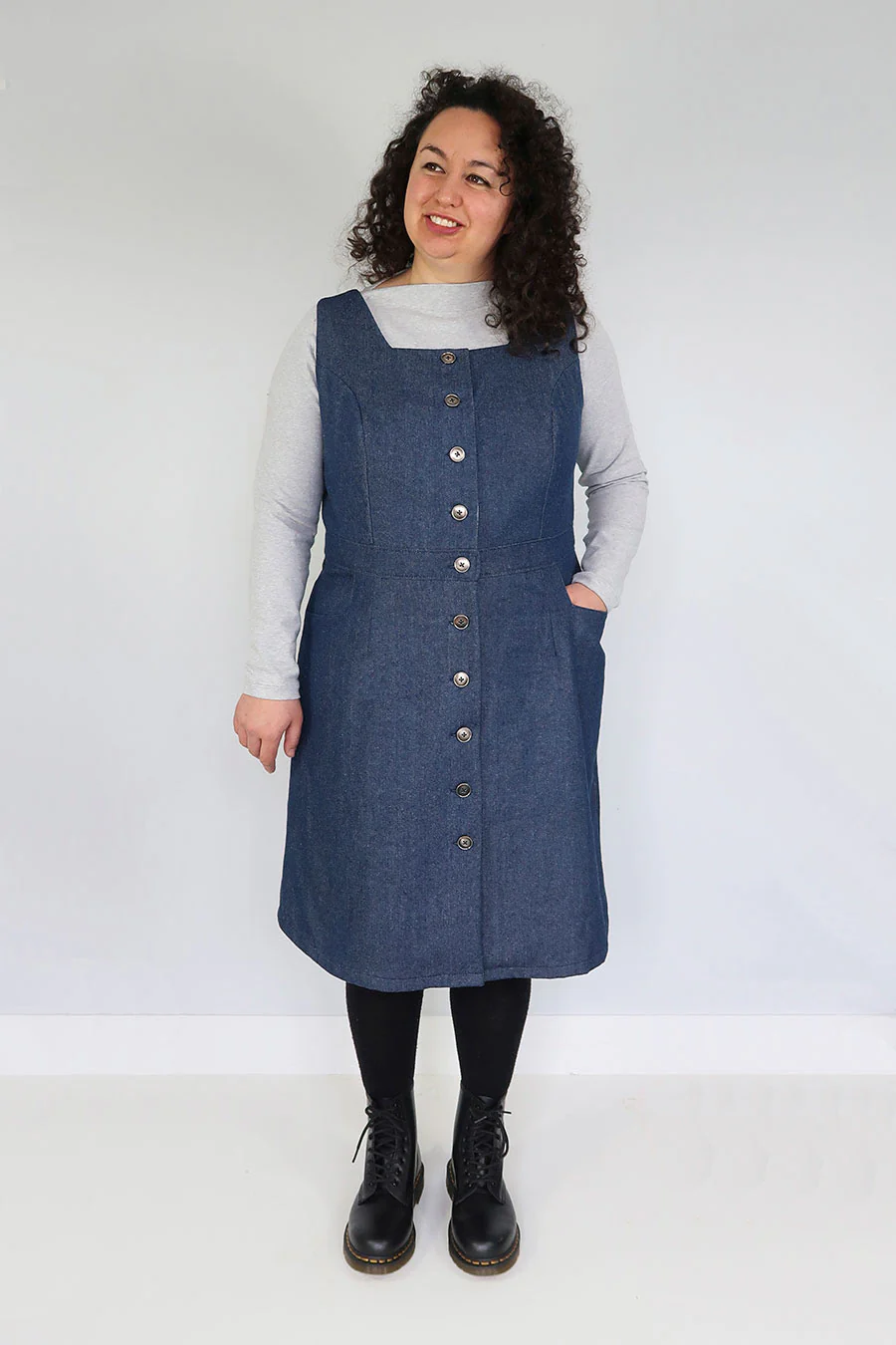 Jennifer Lauren Handmade Dulcie Pinafore - Image 3