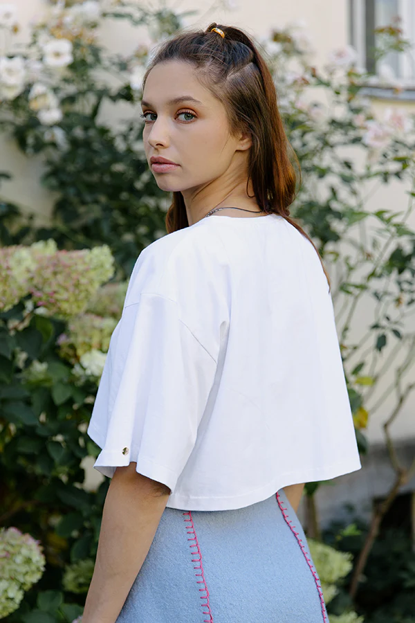 JULIANA MARTEJEVS Cropped T-shirt - Image 2