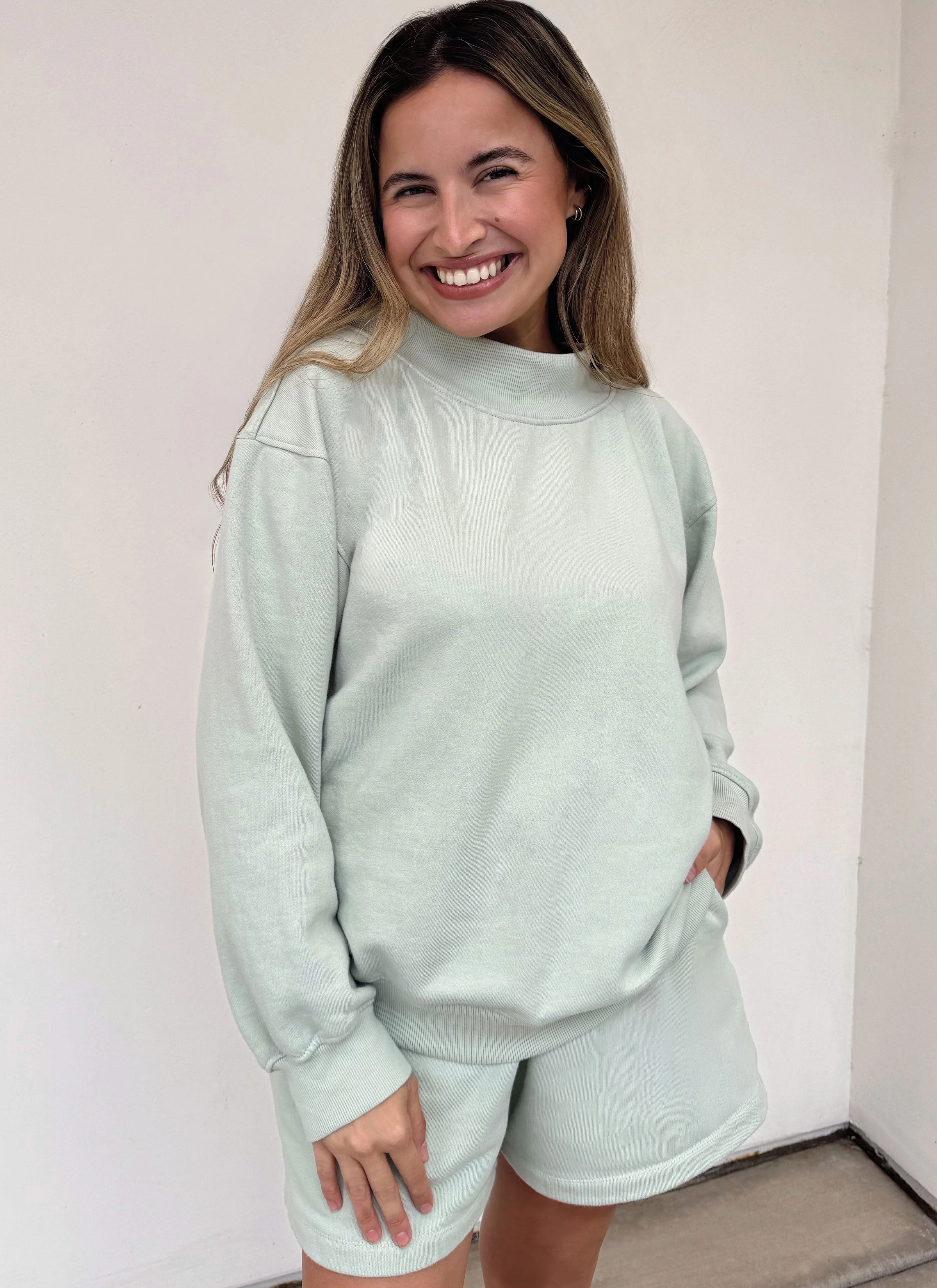 Know Me Unisex Knit Sweatshirts and Shorts ME2131