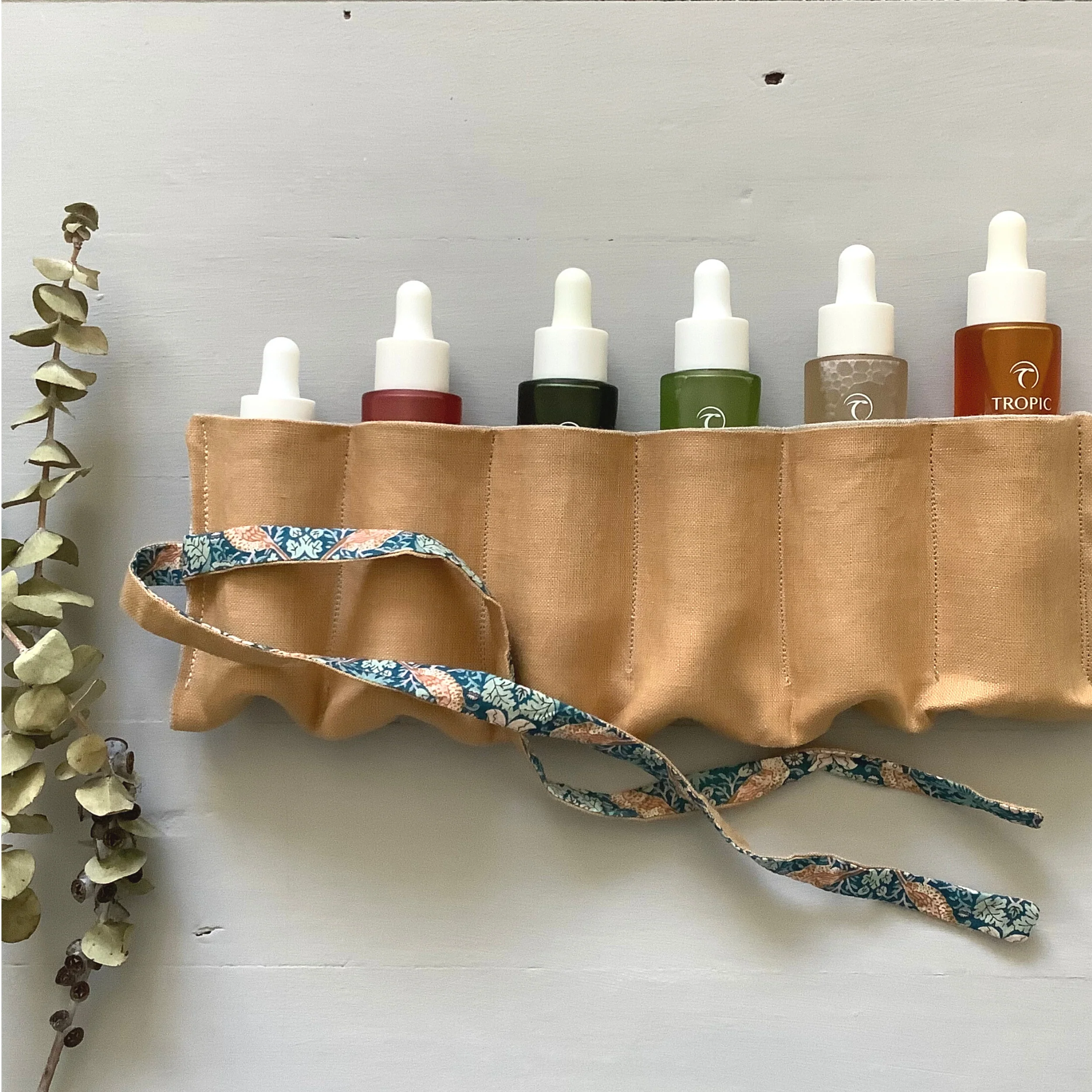 Lasenby Pampas Bottle Pouch Roll - Image 6