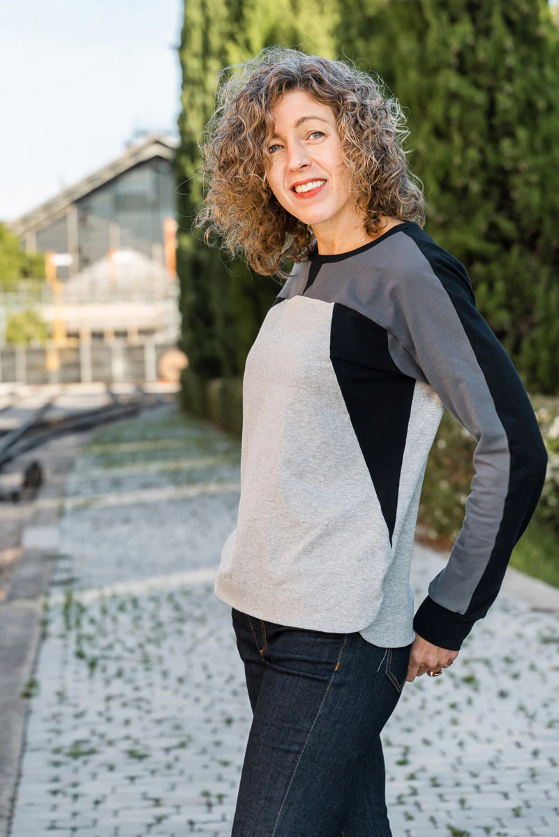 Liesl + Co Noord T-shirt and Sweatshirt - Image 6