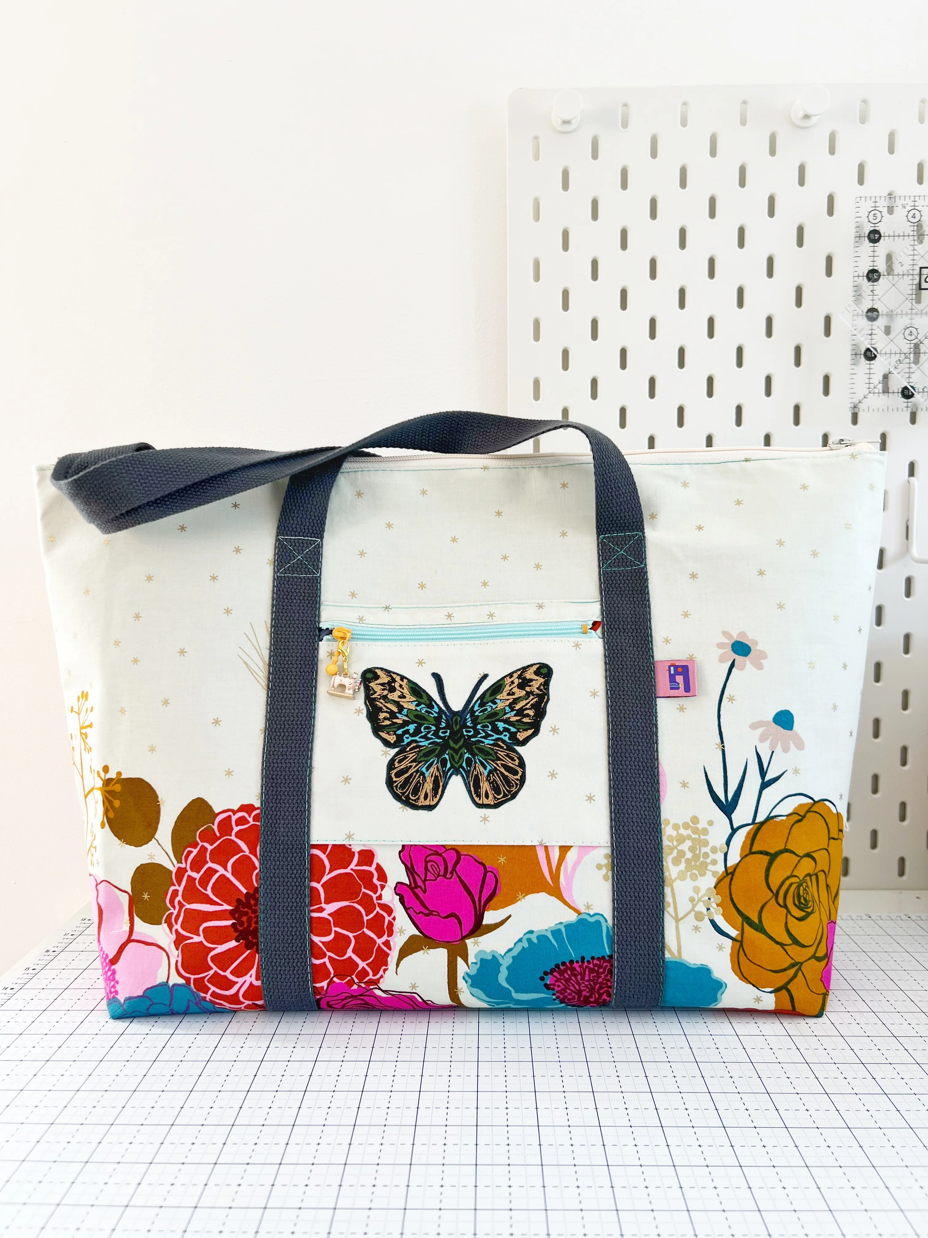 Lou Orth Designs Festival Tote PDF - Image 9