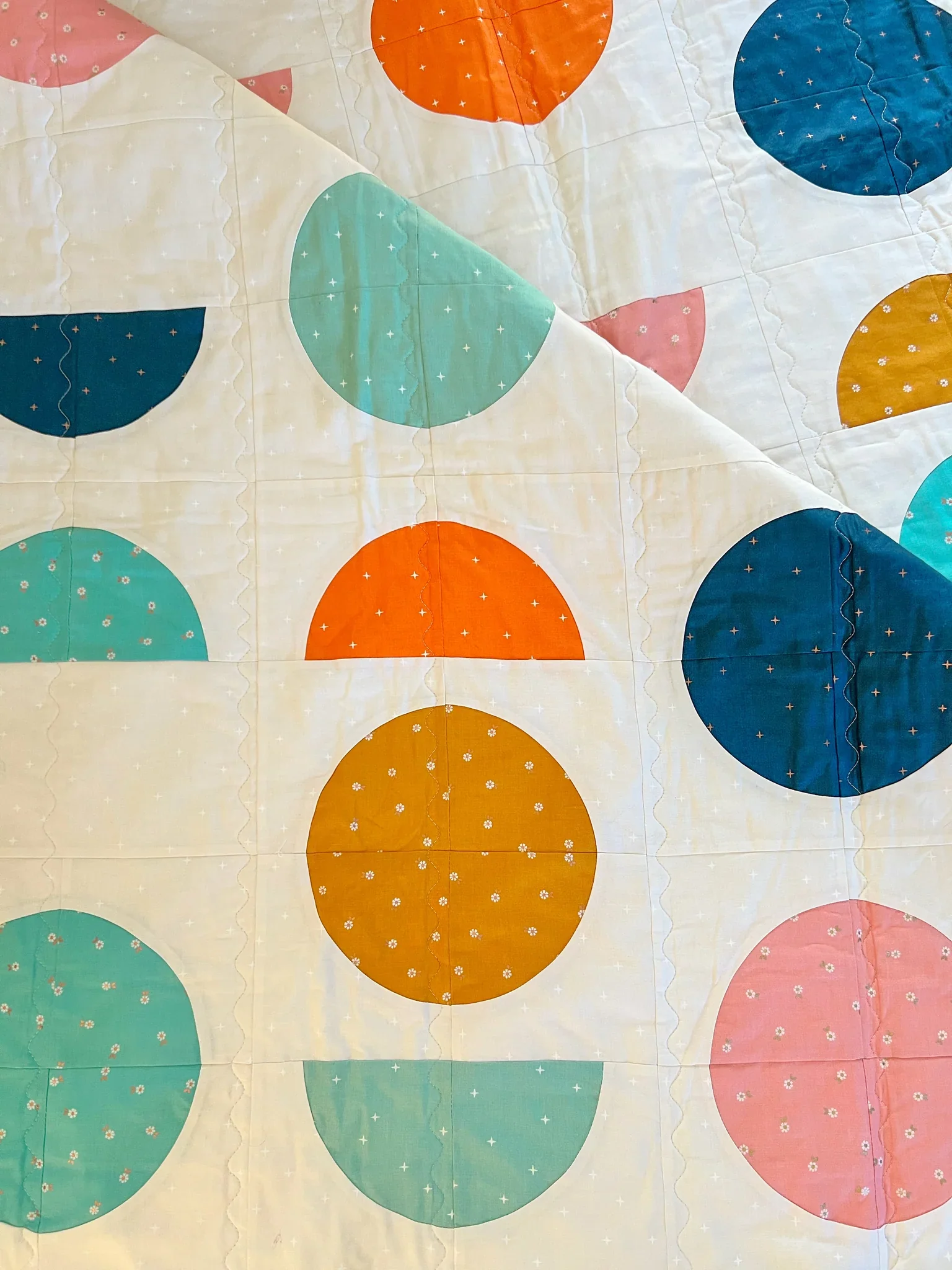 Lou Orth Designs Spring Moon Quilt PDF - Image 2