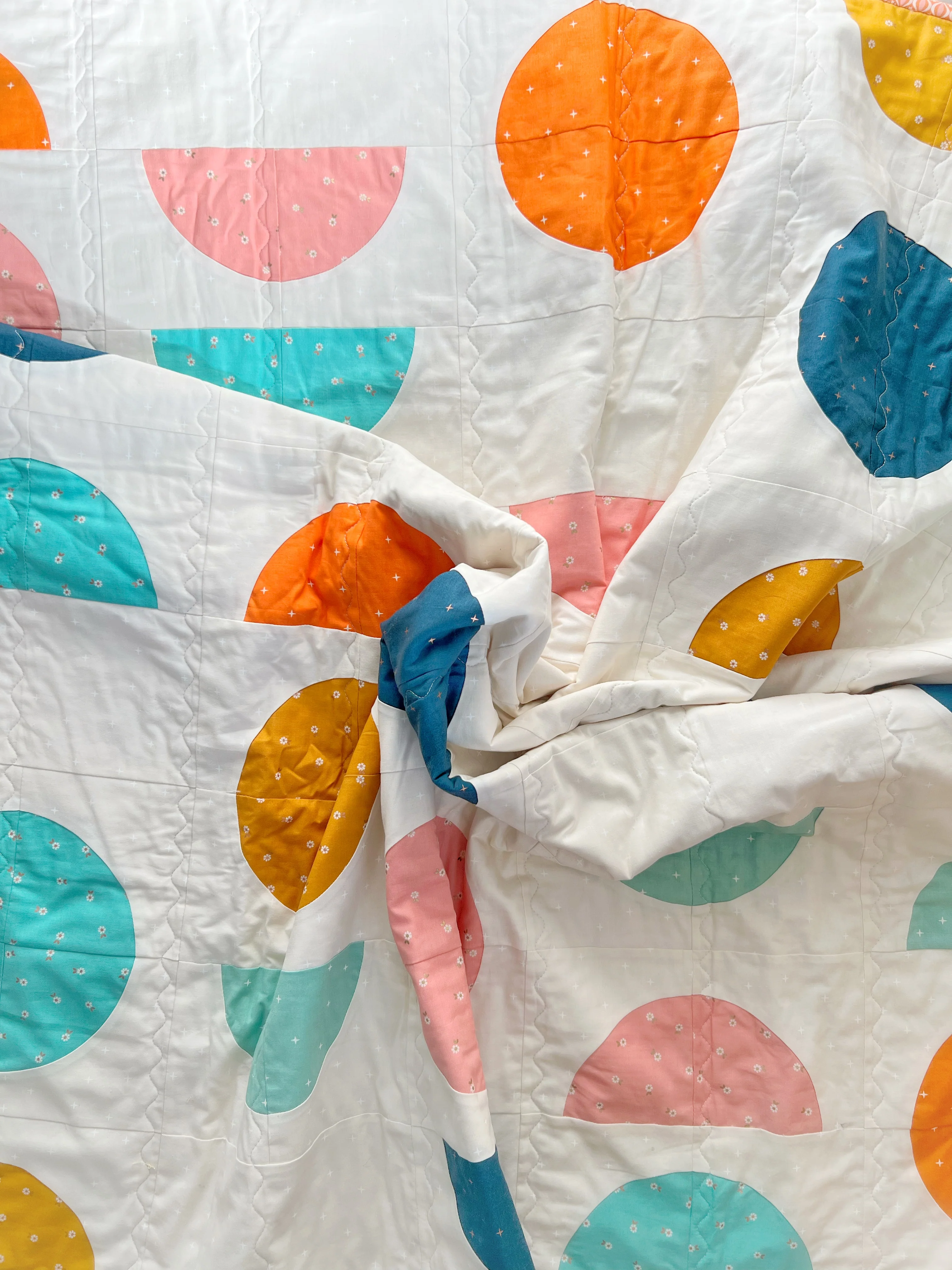 Lou Orth Designs Spring Moon Quilt PDF - Image 3