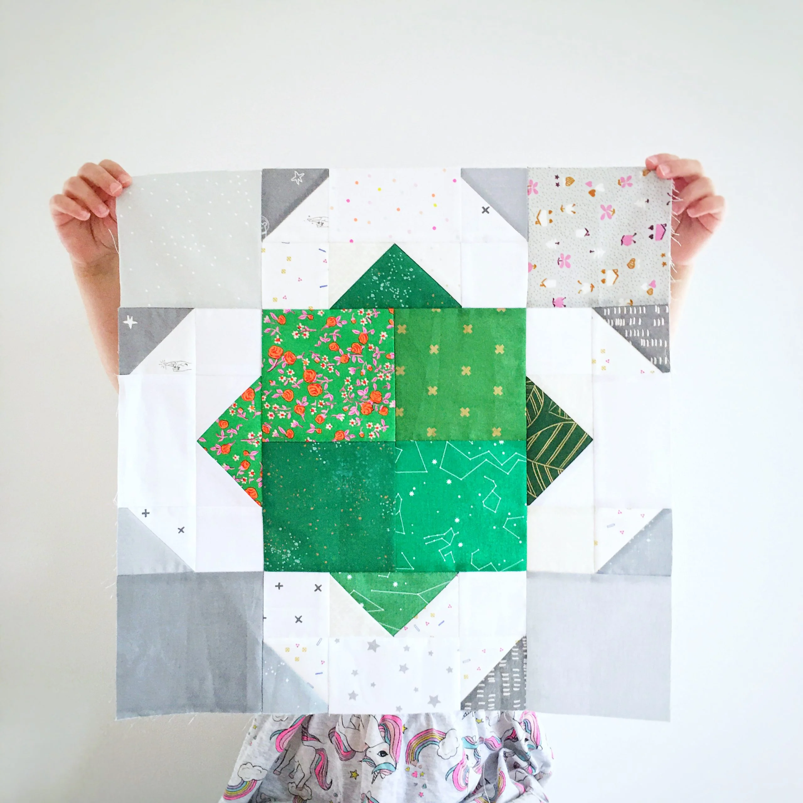 Lou Orth Designs Suncatcher Stars Quilt PDF - Image 7