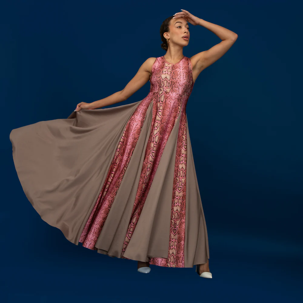 Madalynne Scarlett Maxi Dress - Image 11