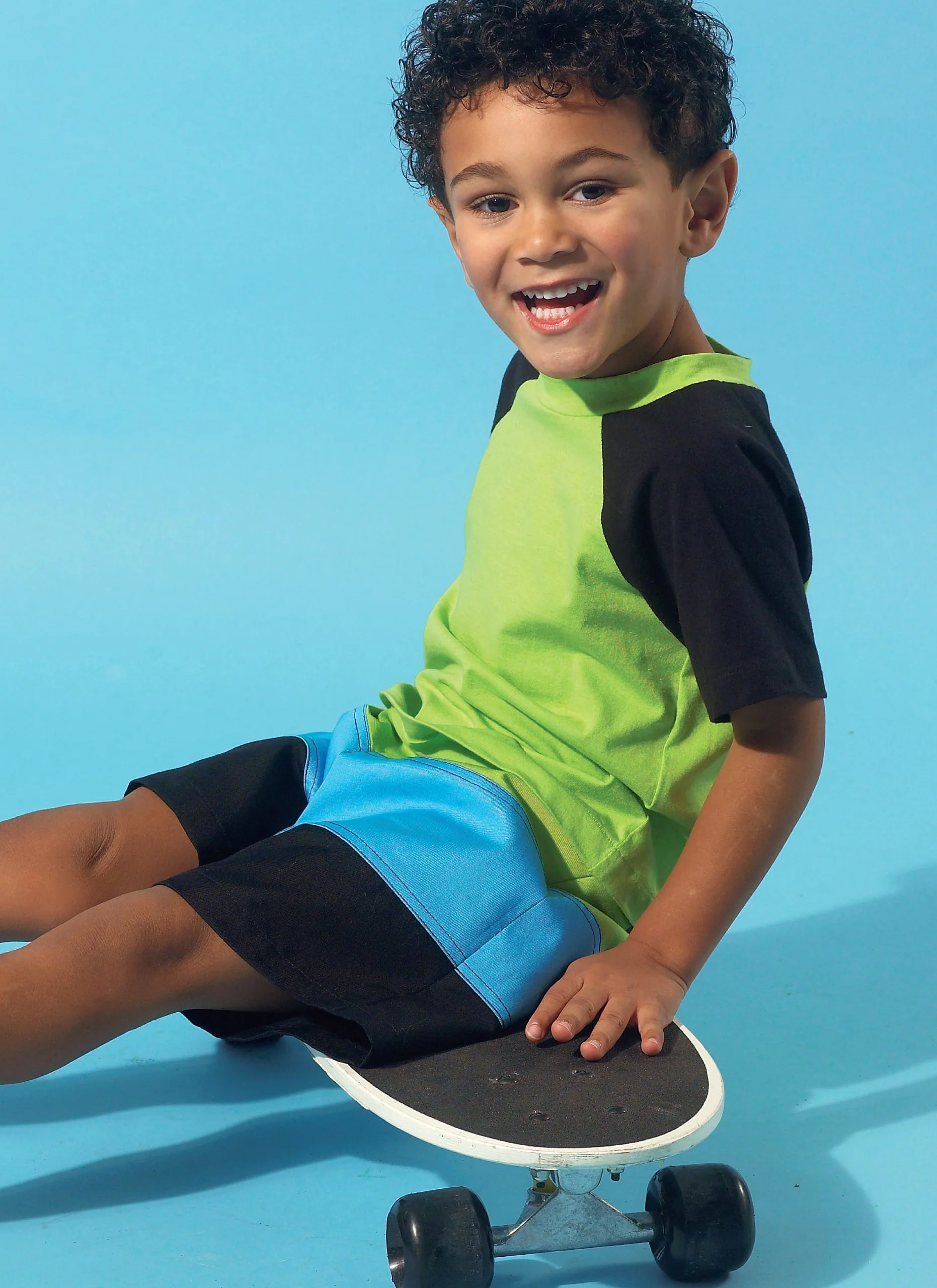 McCalls Child/Teen Shirt, Top, Shorts M6548 - Image 4