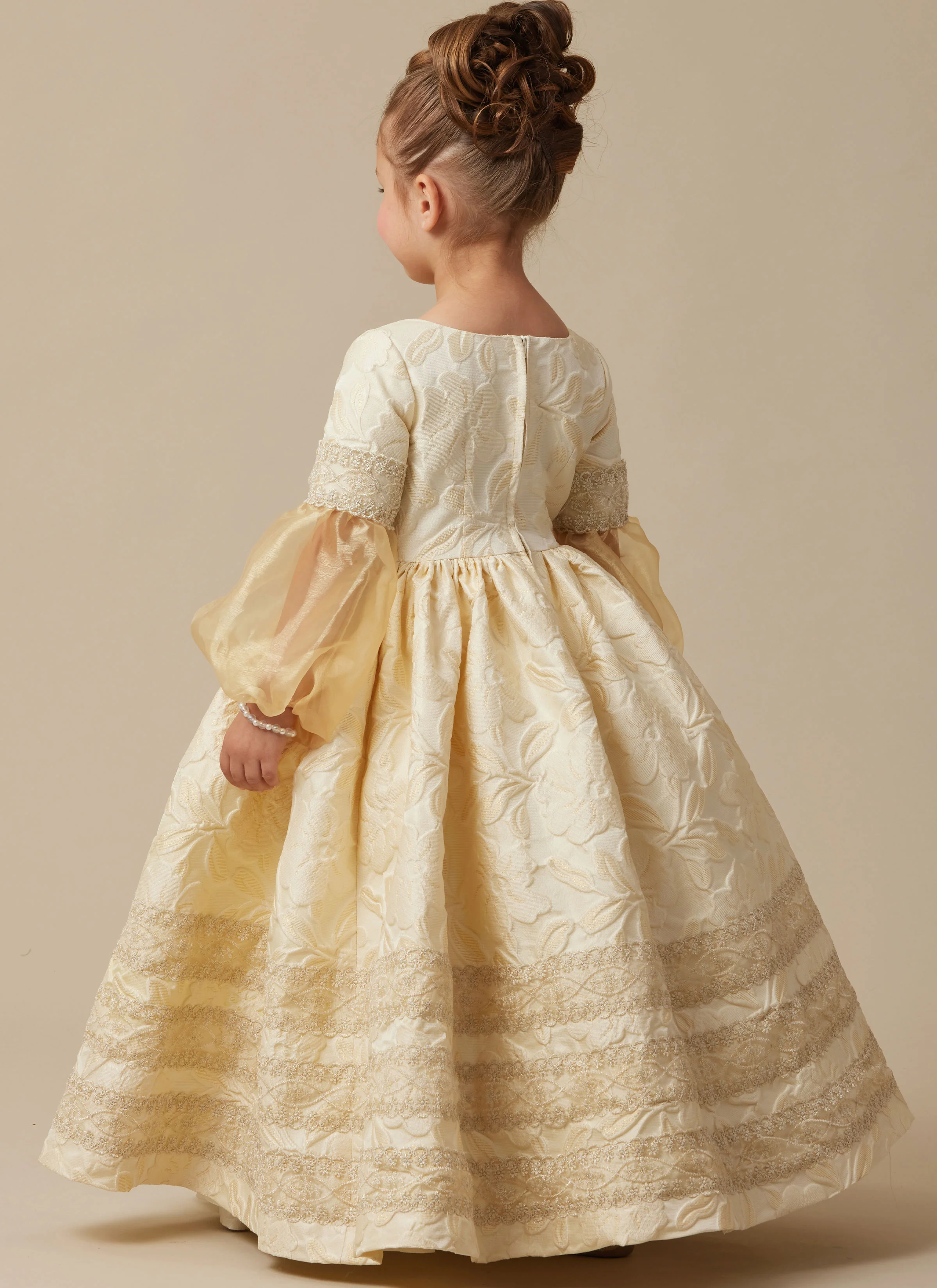McCall's Childrenās and Misses Princess Costume M8549 - Image 9