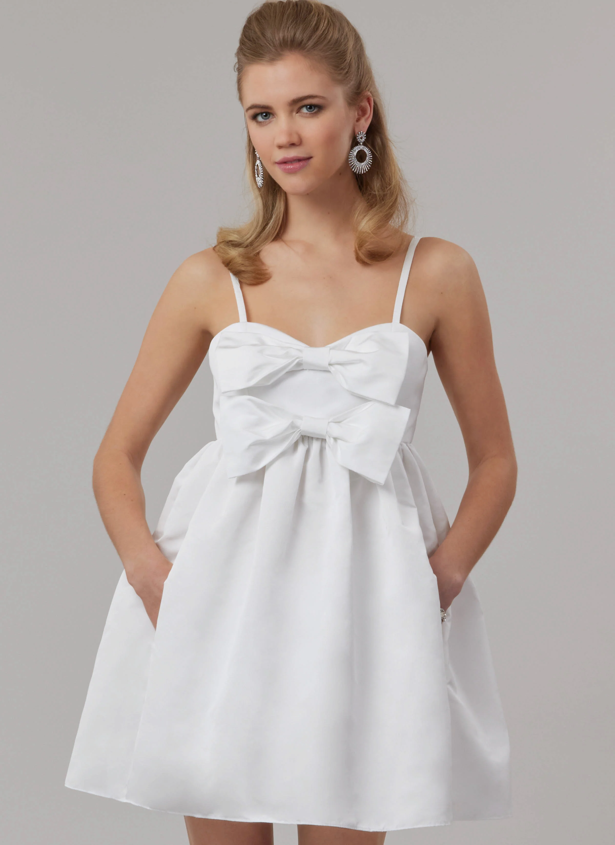 McCall's Dress M8581 - Image 3