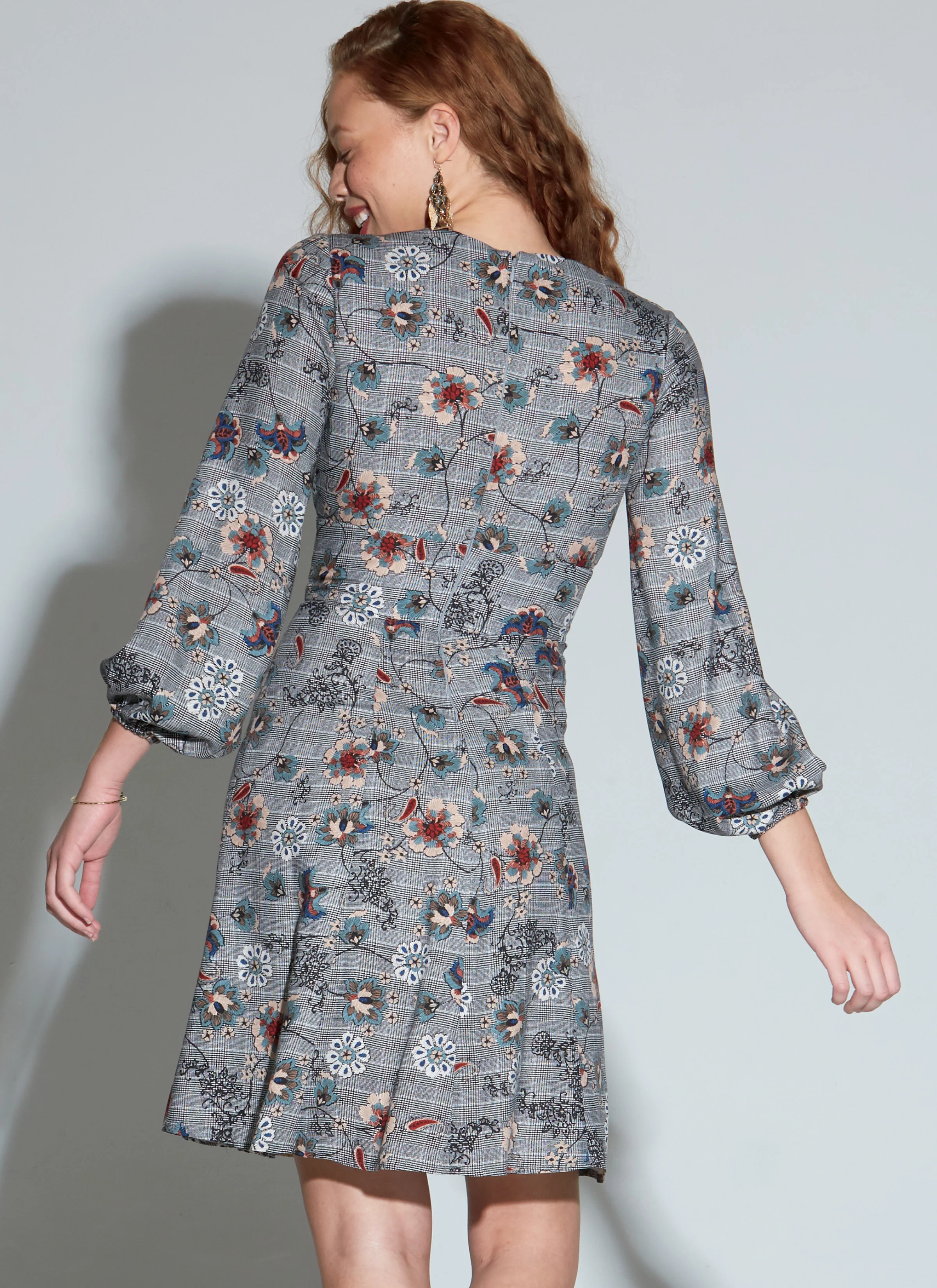 McCalls Dresses M7802 - Image 3