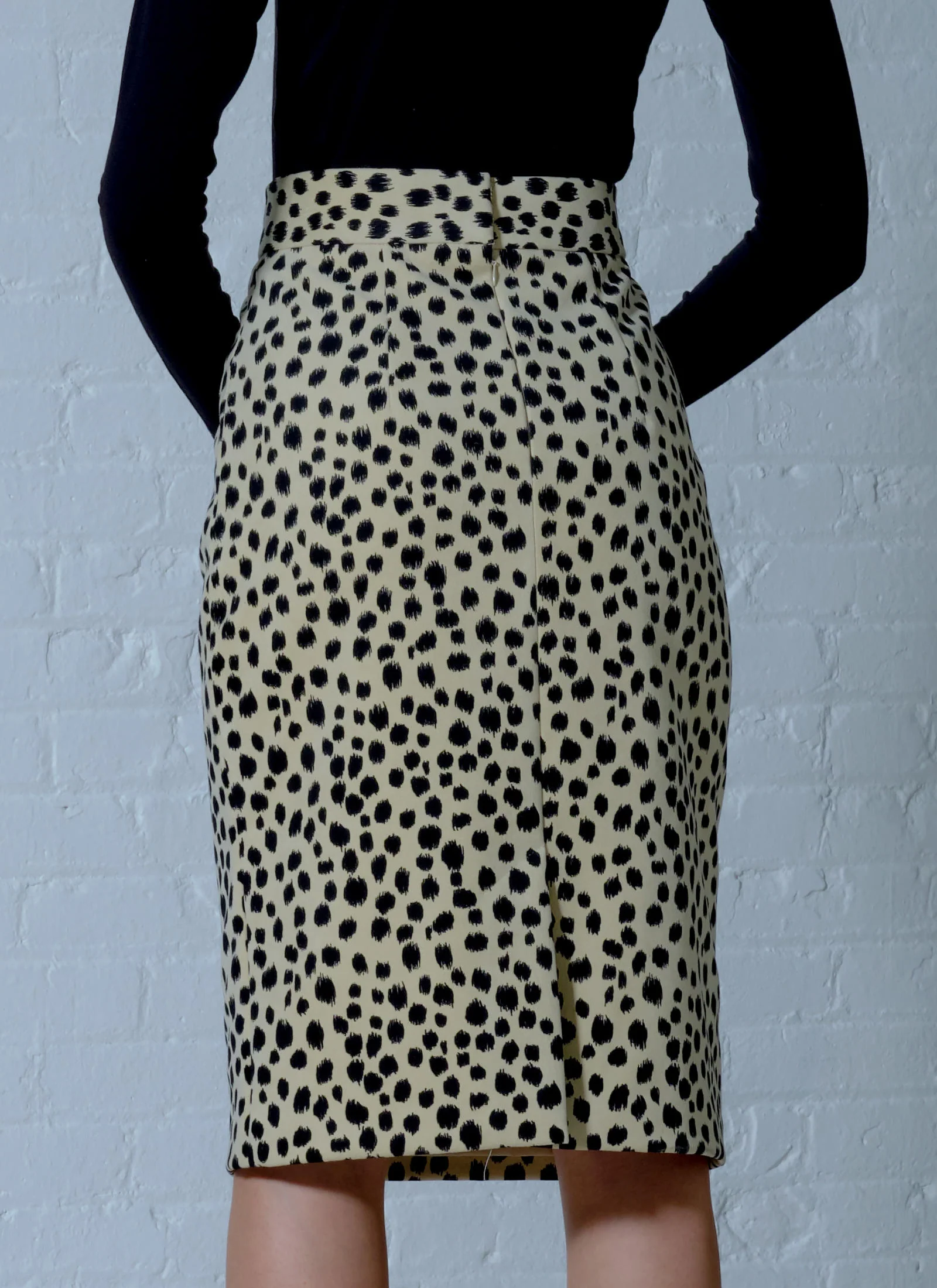 McCalls Skirt M8004 - Image 4