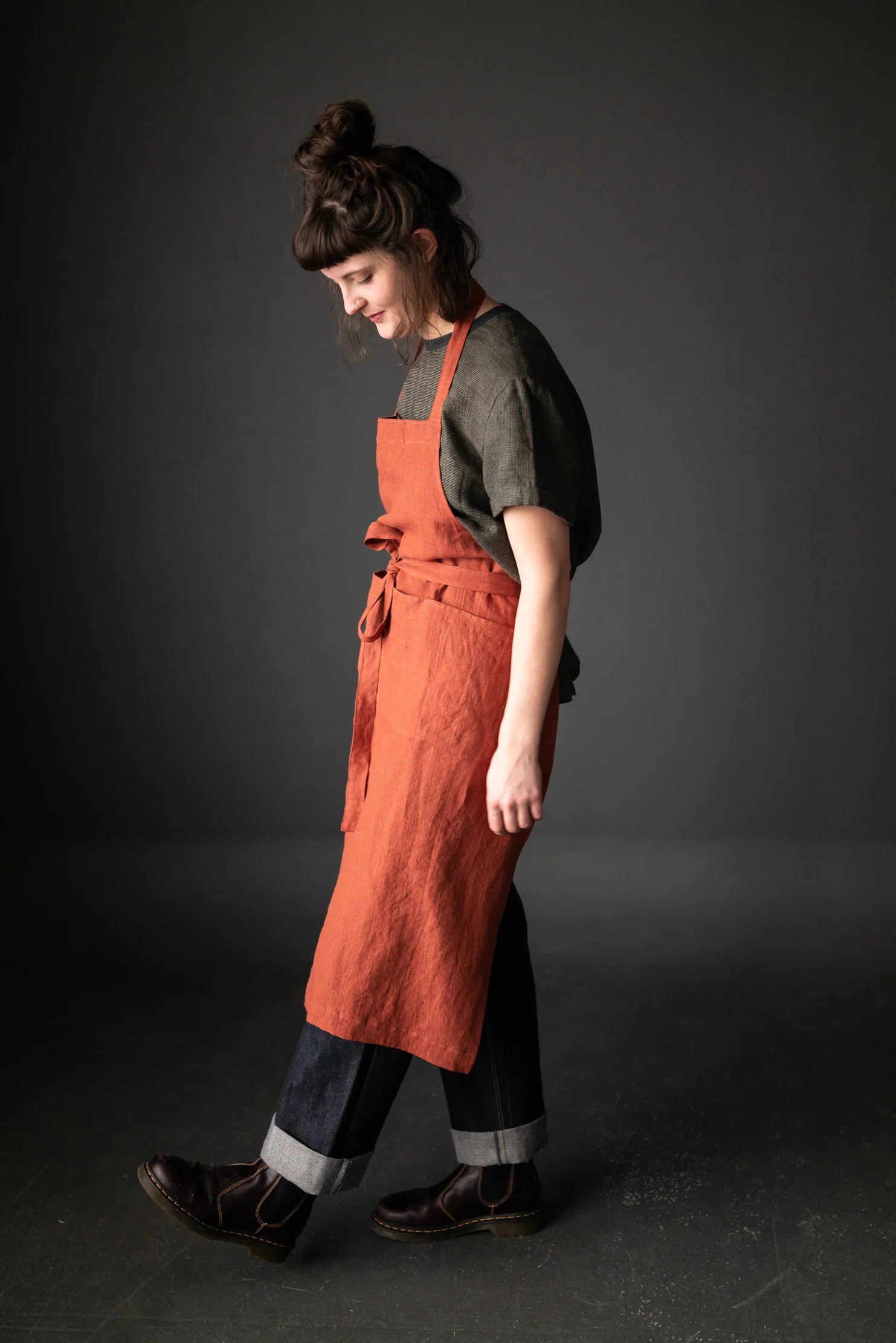 Merchant & Mills Unisex Workaday Apron - Image 3