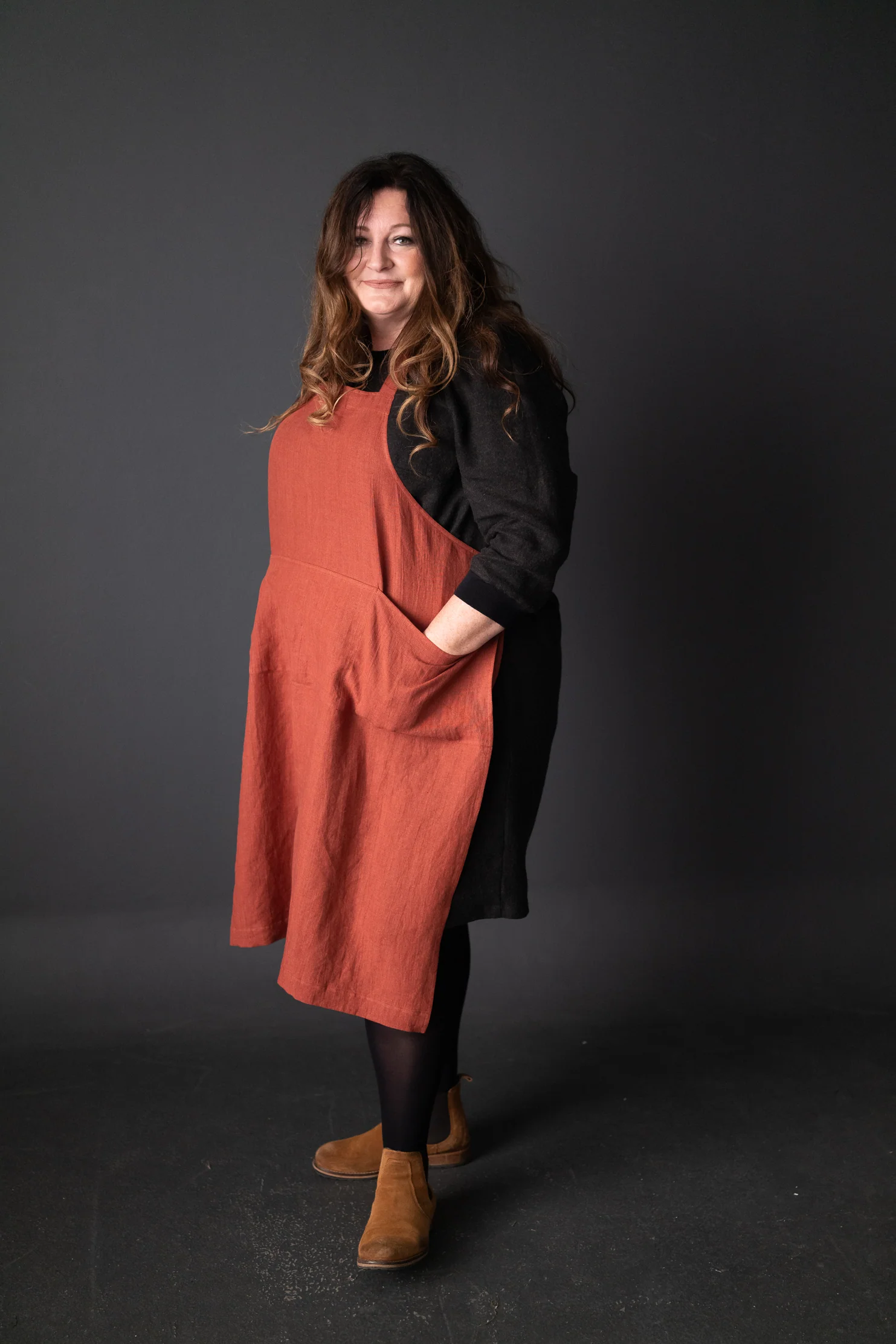 Merchant & Mills Unisex Workaday Apron - Image 4