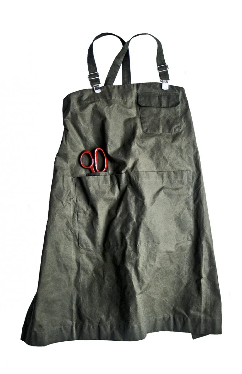 Merchant & Mills Victor Apron - Image 4