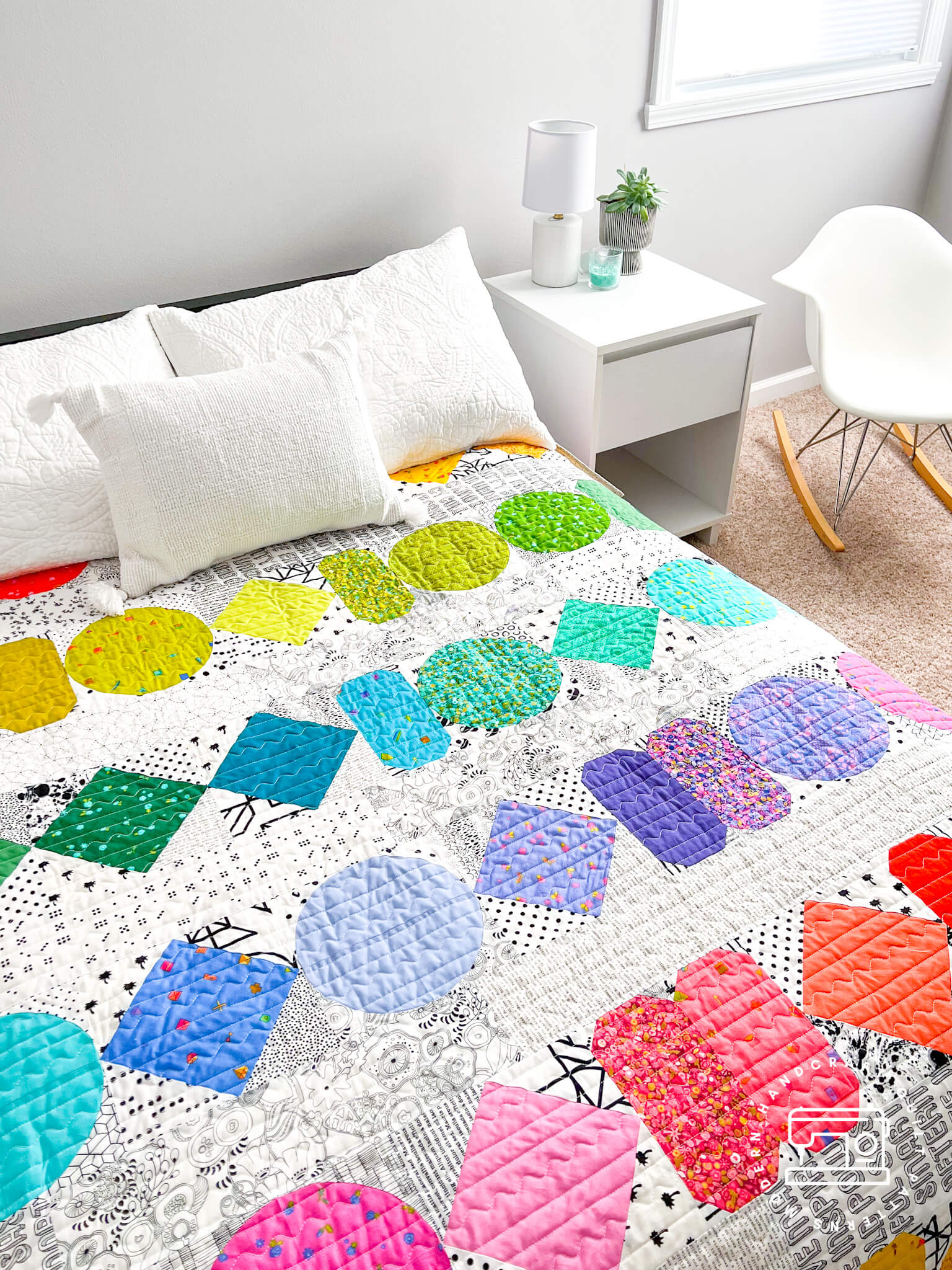 Modern Handcraft Beads Quilt - Image 6