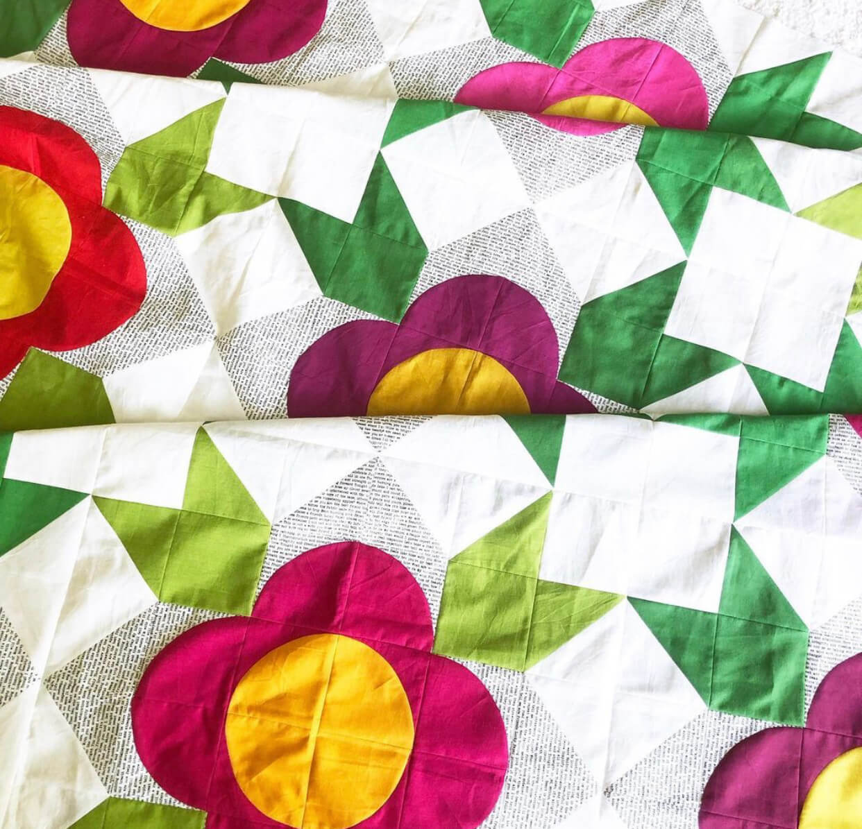 Modern Handcraft Flower Shop Quilt - Image 6